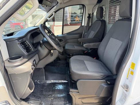 Used 2021 Ford Transit 150 Low Roof AWD image 11