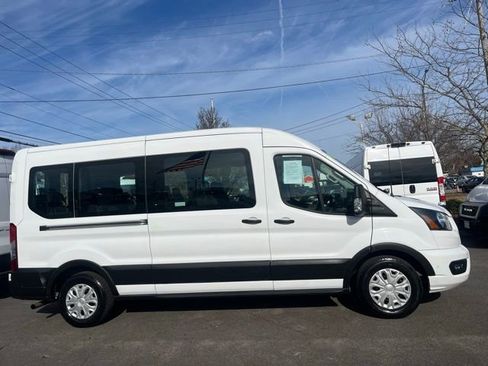 Used 2023 Ford Transit 350 XLT image 7