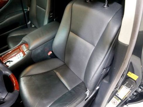 Used 2007 Lexus LS 460 L image 8