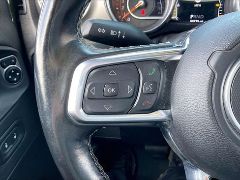 Used 2021 Jeep Wrangler Unlimited Sahara w/ Dual Top Group image 21