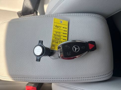 Used 2020 Mercedes-Benz GLA 250 4MATIC image 23