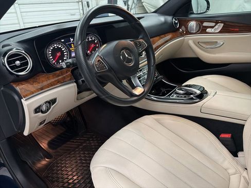 Used 2018 Mercedes-Benz E 300 image 12