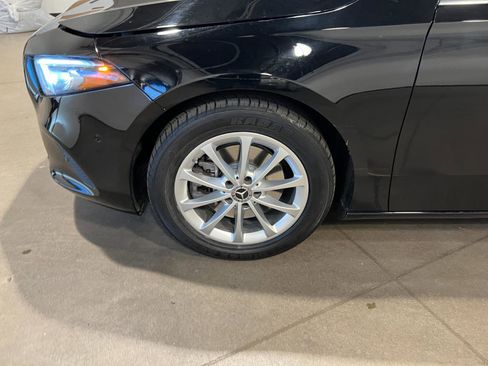 Used 2019 Mercedes-Benz A 220 4MATIC image 45