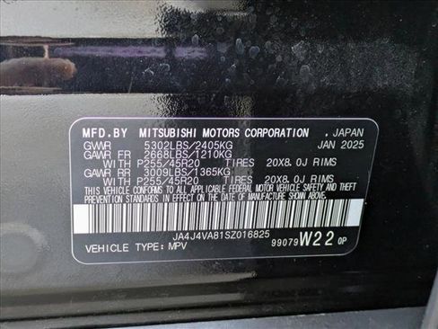 Used 2025 Mitsubishi Outlander SE image 24