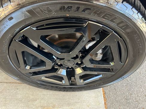 Certified 2025 Kia Telluride EX X-Line AWD/4WD image 42