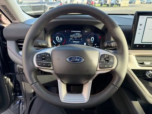 New 2026 Ford Explorer Active w/ Active Comfort Package image 12