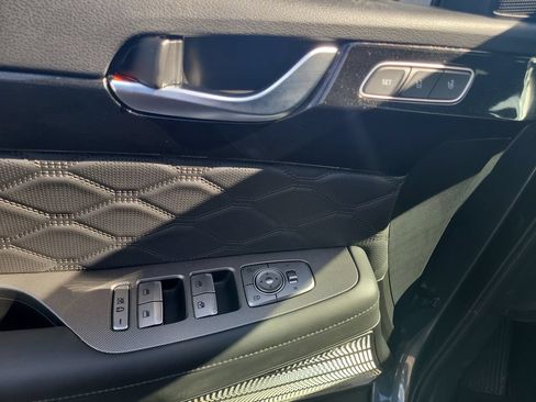 Used 2022 Hyundai Palisade Calligraphy FWD image 16