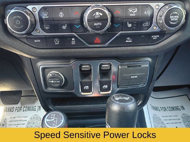 Used 2024 Jeep Wrangler Sport AWD/4WD image 16