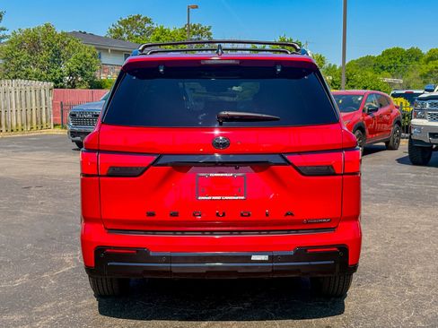 Used 2025 Toyota Sequoia Platinum AWD/4WD image 14