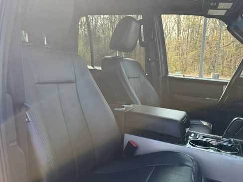 Used 2016 Ford Expedition EL Limited w/ Equipment Group 301A image 30