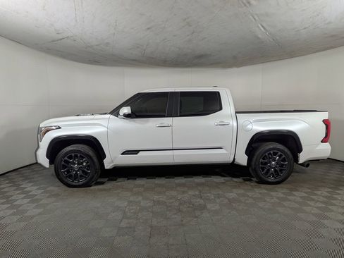 Used 2024 Toyota Tundra Platinum AWD/4WD image 3