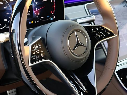 New 2026 Mercedes-Benz S 580 4MATIC Sedan image 20