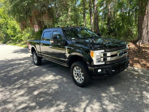 Used 2019 Ford F350 Limited AWD/4WD image 5