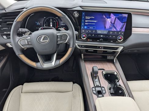 Certified 2025 Lexus RX 350 w/ Luxury Package image 27
