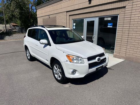 Used 2011 Toyota RAV4 Limited AWD/4WD image 6