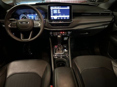 Used 2025 Jeep Compass Trailhawk w/ Trailer Tow Group image 32