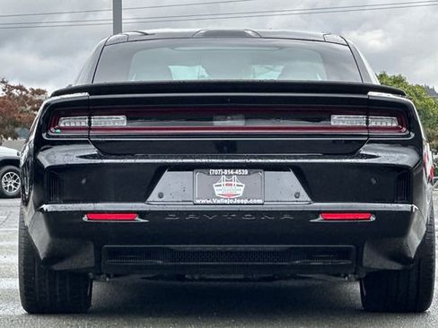 New 2024 Dodge Charger R/T Scat Pack w/ Plus Group image 5