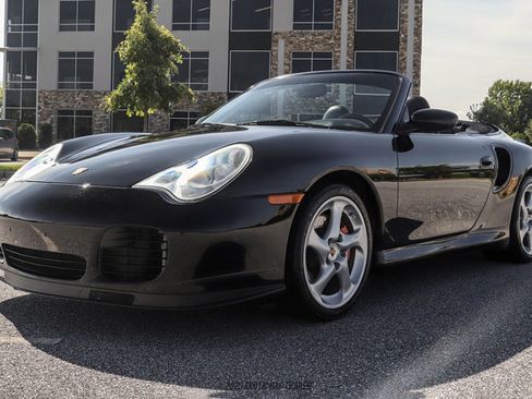 Used 2004 Porsche 911 Turbo AWD/4WD image 12