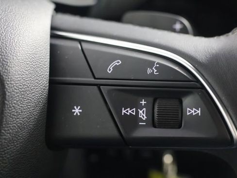 Used 2022 Audi Q3 2.0T Premium image 12