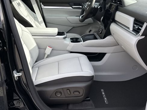 New 2026 GMC Terrain Denali image 13