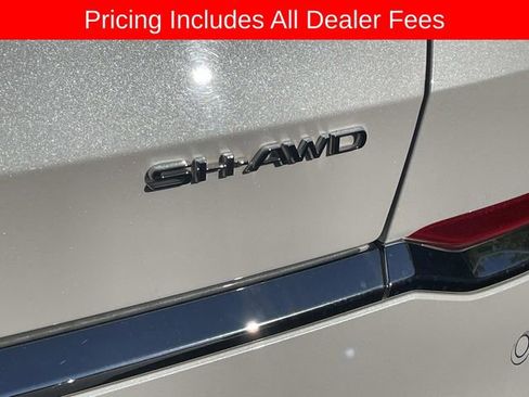 Used 2023 Acura MDX SH-AWD w/ Advance Package image 8