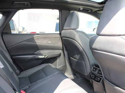 Certified 2024 Lexus RX 350 w/ Convenience Package image 7