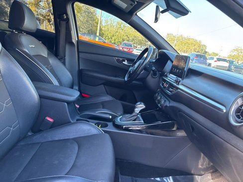 Used 2021 Kia Forte GT-Line image 13