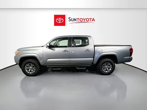 Used 2018 Toyota Tacoma SR w/ SR Convenience Package image 7