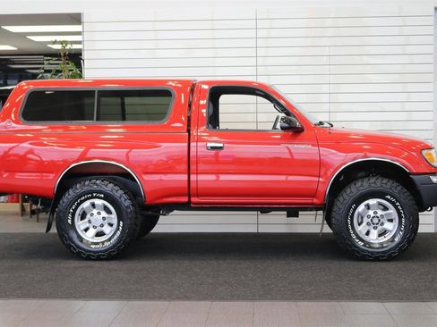 Used 2000 Toyota Tacoma 4x4 Regular Cab image 5