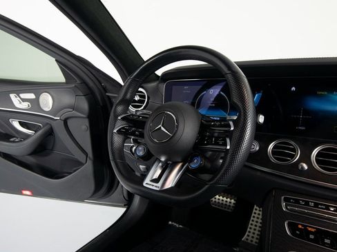 Used 2021 Mercedes-Benz E 63 AMG S image 29