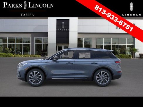 New 2026 Lincoln Corsair Premiere image 3