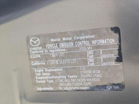 New 2025 MAZDA CX-5 Signature image 16