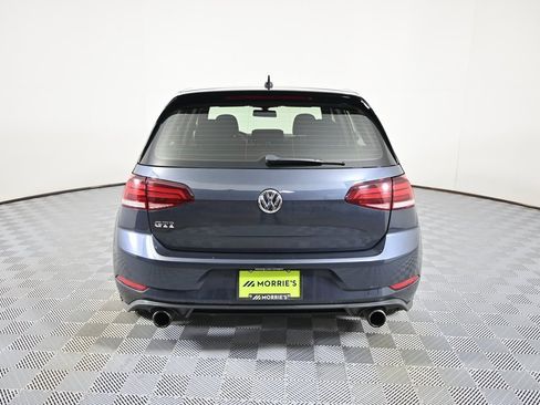 Used 2018 Volkswagen Golf 4-Door image 5