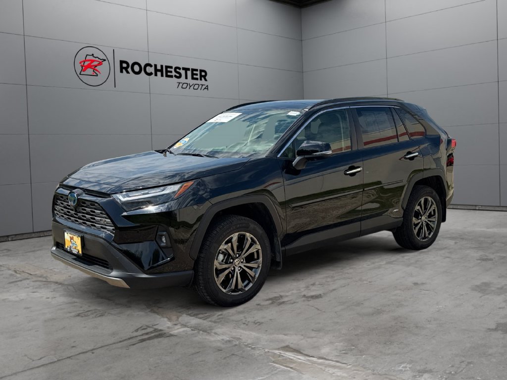 Certified 2024 Toyota RAV4 Limited w/ Advanced Technology Package AWD/4WD image 7