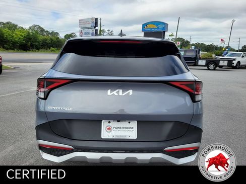 Used 2024 Kia Sportage EX FWD image 4