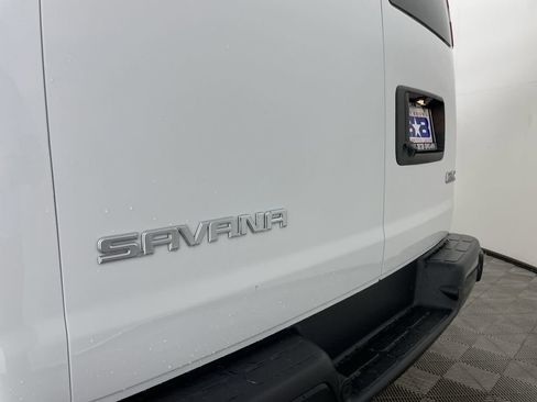 New 2025 GMC Savana 2500 Extended w/ Driver Convenience Package RWD image 29