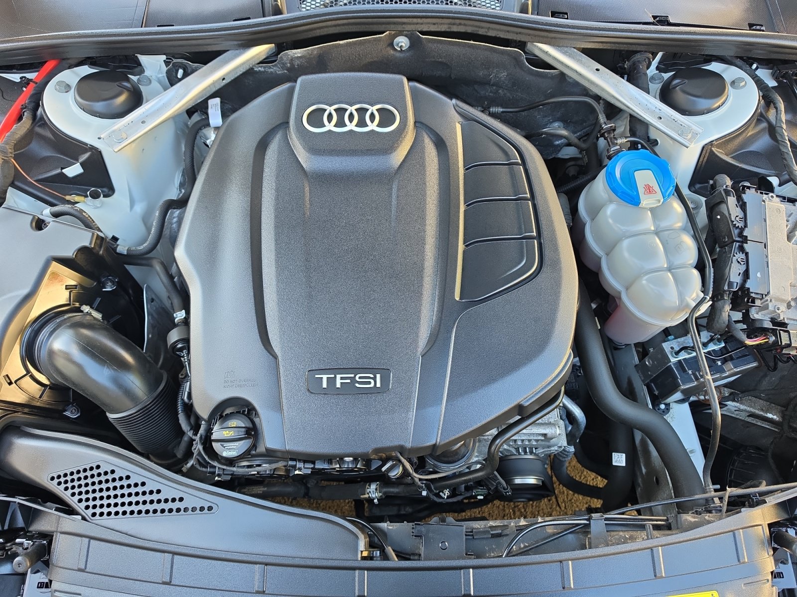 Used 2018 Audi A5 2.0T Premium Plus w/ Premium Plus AWD/4WD image 16