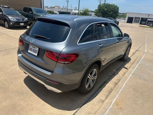 Used 2021 Mercedes-Benz GLC 300 image 1