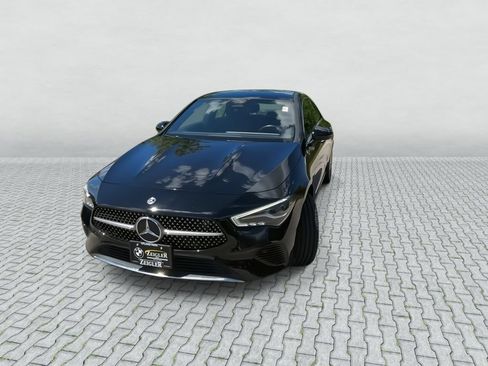 Used 2025 Mercedes-Benz CLA 250 4MATIC image 3