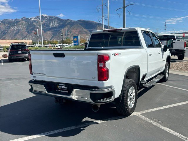 Used 2025 Chevrolet Silverado 2500 LT w/ Convenience Package AWD/4WD image 6
