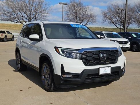 Certified 2023 Honda Passport EX-L image 3