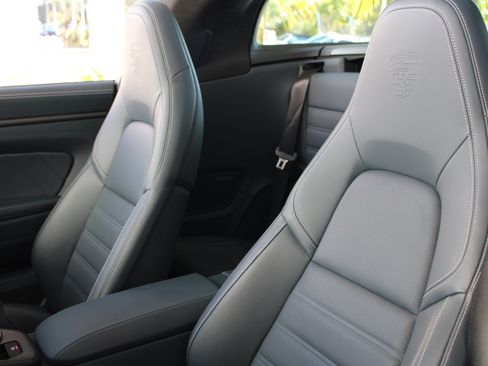 Used 2023 Porsche 911 Targa 4 GTS image 5