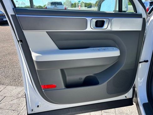 New 2026 Hyundai Santa Fe SE FWD image 16