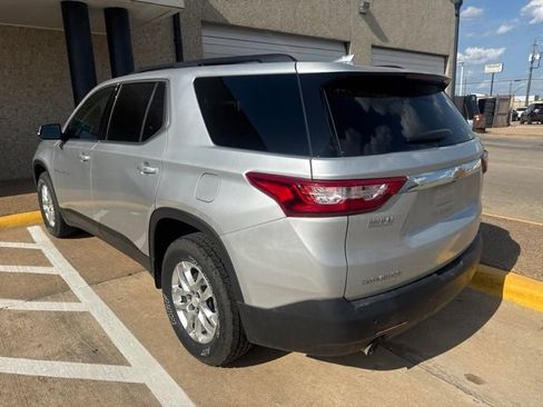 Used 2019 Chevrolet Traverse LT FWD image 5
