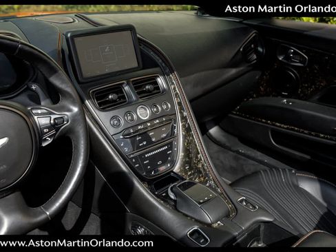 Used 2020 Aston Martin DB11 Volante RWD image 10