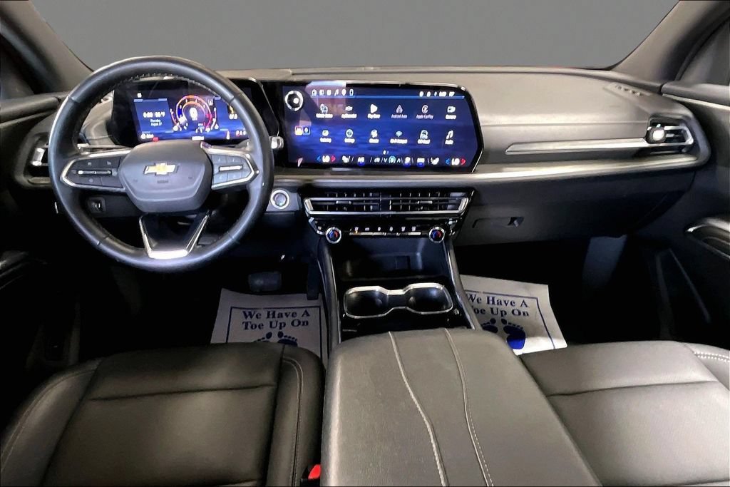 Certified 2025 Chevrolet Traverse LT FWD image 14