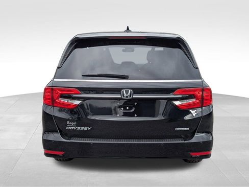 Used 2022 Honda Odyssey Touring image 4