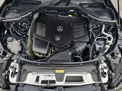 Used 2026 Mercedes-Benz GLC 300 image 29