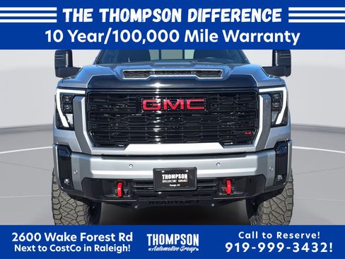 New 2026 GMC Sierra 2500 AT4 w/ AT4 Preferred Package AWD/4WD image 11