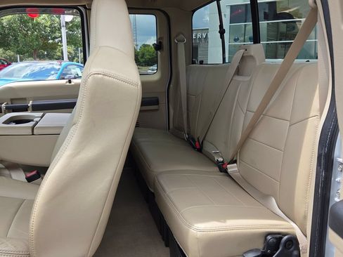 Used 2008 Ford F250 2WD SuperCab Super Duty image 7